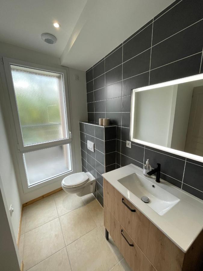 Le Salvador - Appart'Hotel De 18M2 A 44M2 La Talaudiere Eksteriør bilde