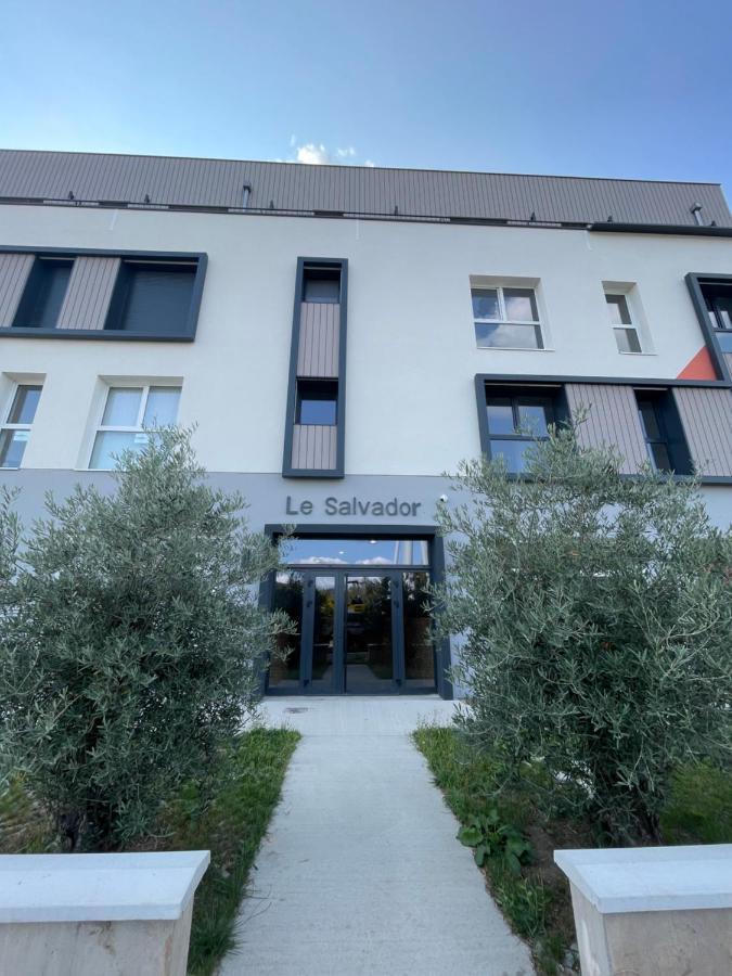 Le Salvador - Appart'Hotel De 18M2 A 44M2 La Talaudiere Eksteriør bilde