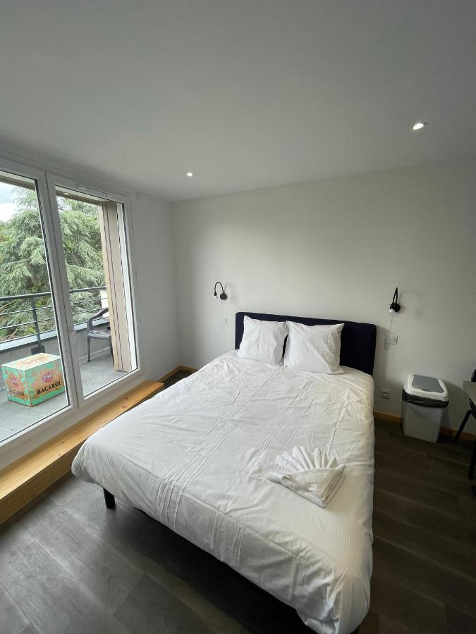Le Salvador - Appart'Hotel De 18M2 A 44M2 La Talaudiere Eksteriør bilde