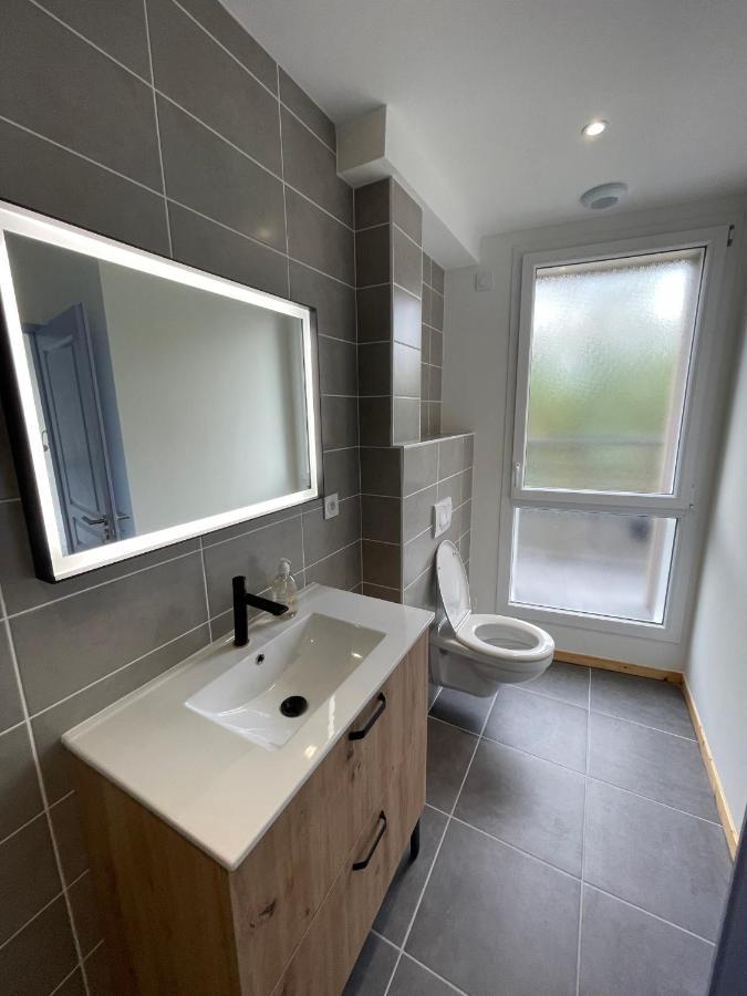 Le Salvador - Appart'Hotel De 18M2 A 44M2 La Talaudiere Eksteriør bilde